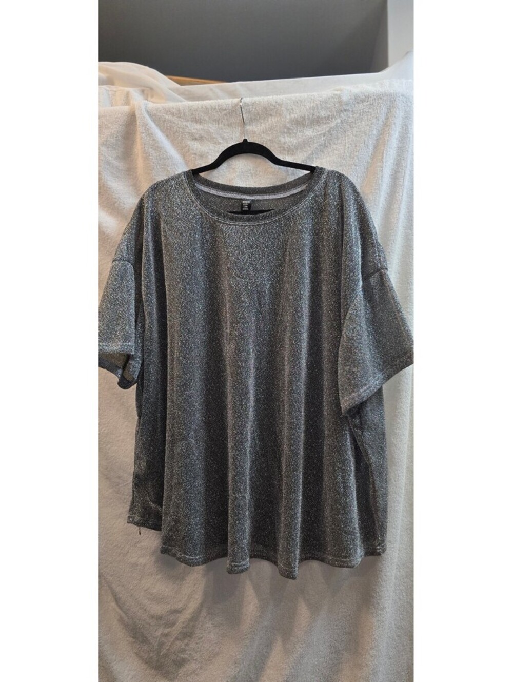 SHEIN 8X (32/34)FIT silver shimmer short sleeve top